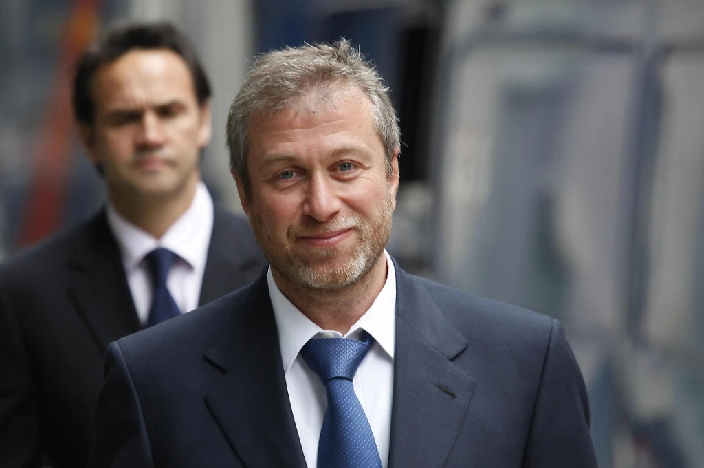 Roman Abramovich per le vacanze di Pasqua affitta 111 appartamenti