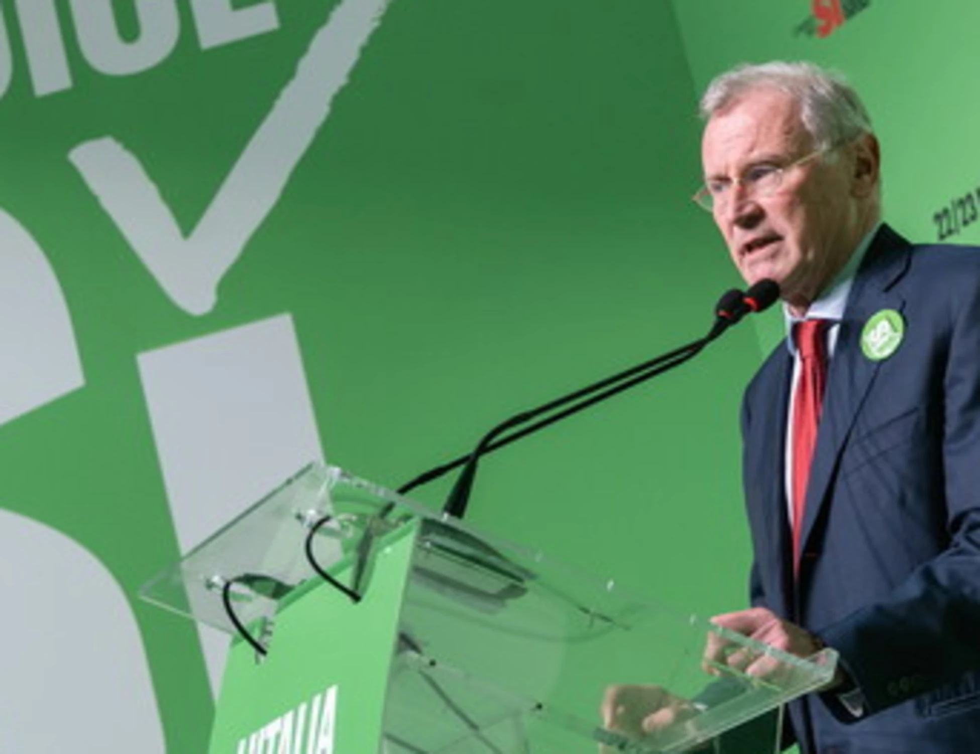 Referendum, la volata dei comitati per il Sì con la voce di Tortora