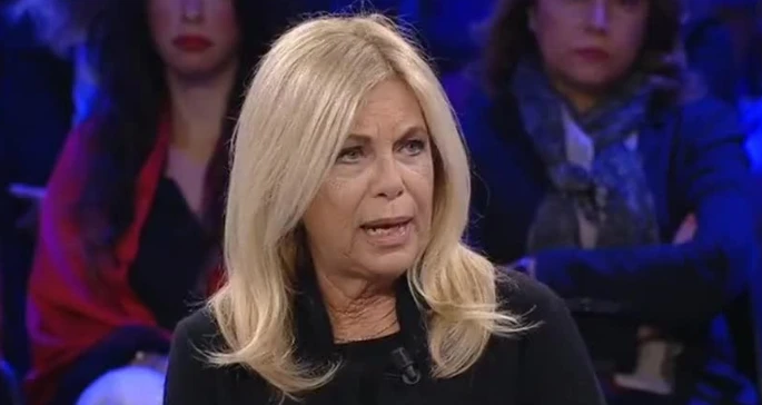 Rita Dalla Chiesa contro le Sardine: "Salvini l'unico che ha omaggiato papà, mentre loro bevevano birra"