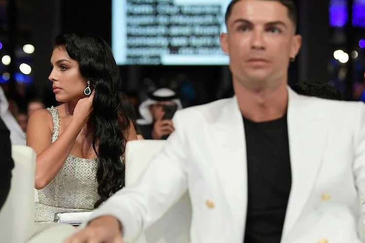 Sanremo 2020, forfait anche di Georgina Rodriguez? Rai, rottura sul cachet