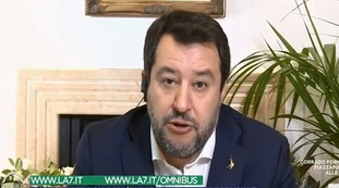 Matteo Salvini a Omnibus contro Marco Travaglio: "Ha una vita triste. Nicola Morra? Deve sciacquarsi la bocca"