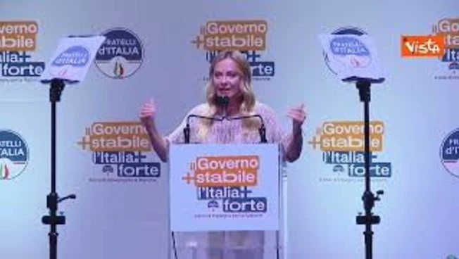 Meloni: Dei giorni ho nuotato nella colla, ma non ho mai mollato e non intendo farlo ora