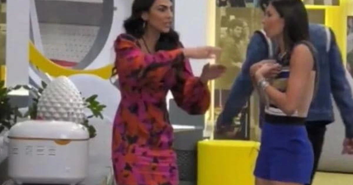 Grande Fratello Vip, Giulia Salemi "senza intimo". La clamorosa voce sulla gelosia per la Gregoraci