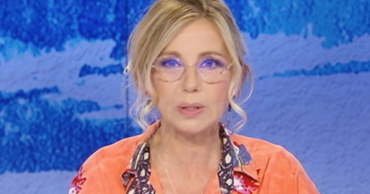 In Onda, sfondone di Concita De Gregorio? Vittorio Feltri la asfalta: "E fa la maestrina in tv, roba da matti"