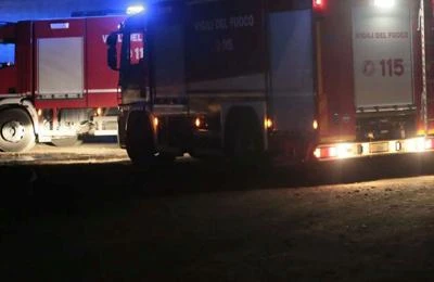 Lucca, incendio in un'abitazione: muore 14enne