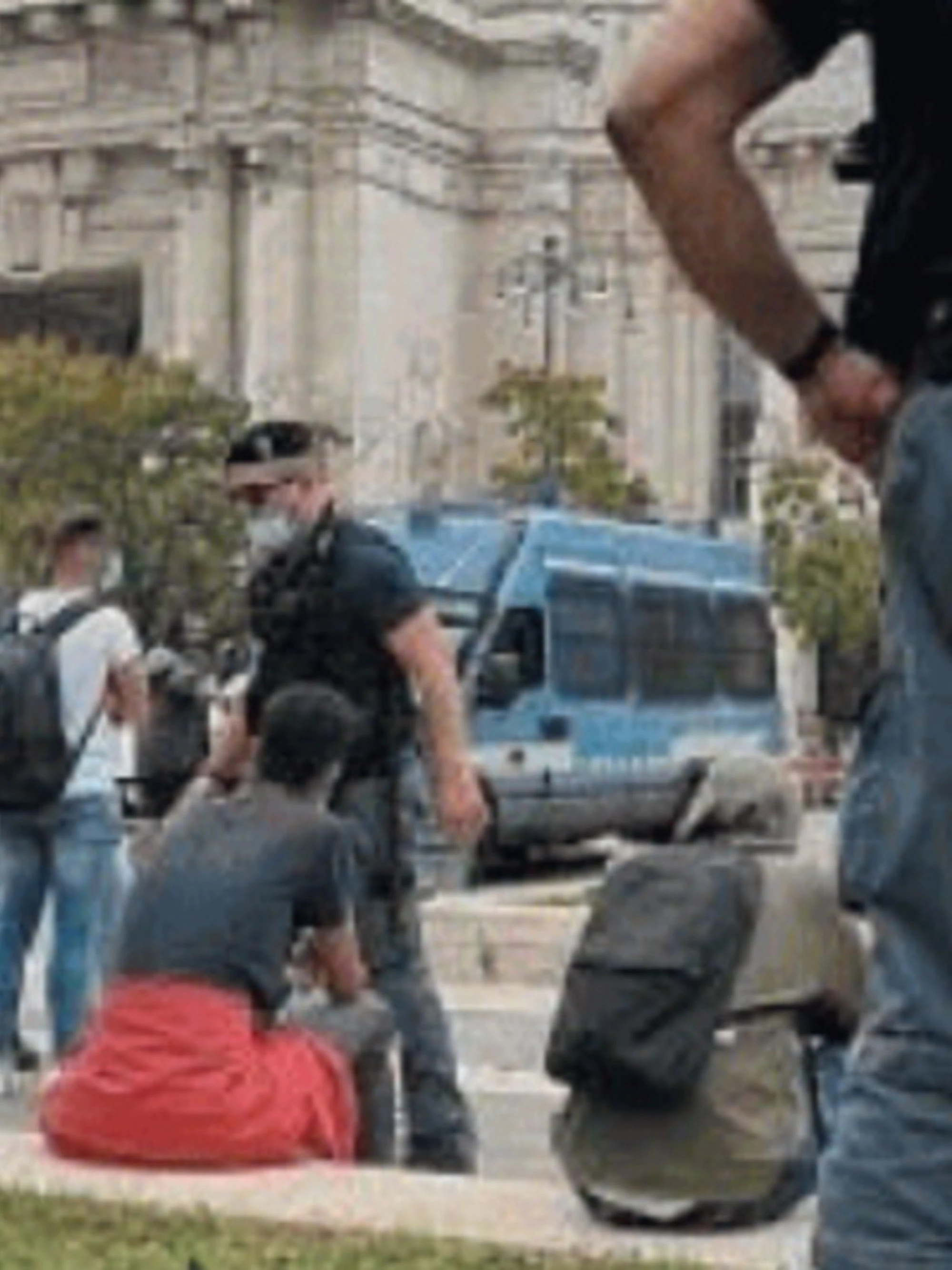 Milano deserta, regno di maranza e baby gang: cosa sta succedendo