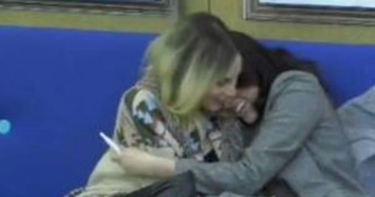 Grande Fratello Vip, "su di te faccio pensieri strani". Giulia Salemi e Stefania Orlando, confessione piccantissima "pelle a pelle"