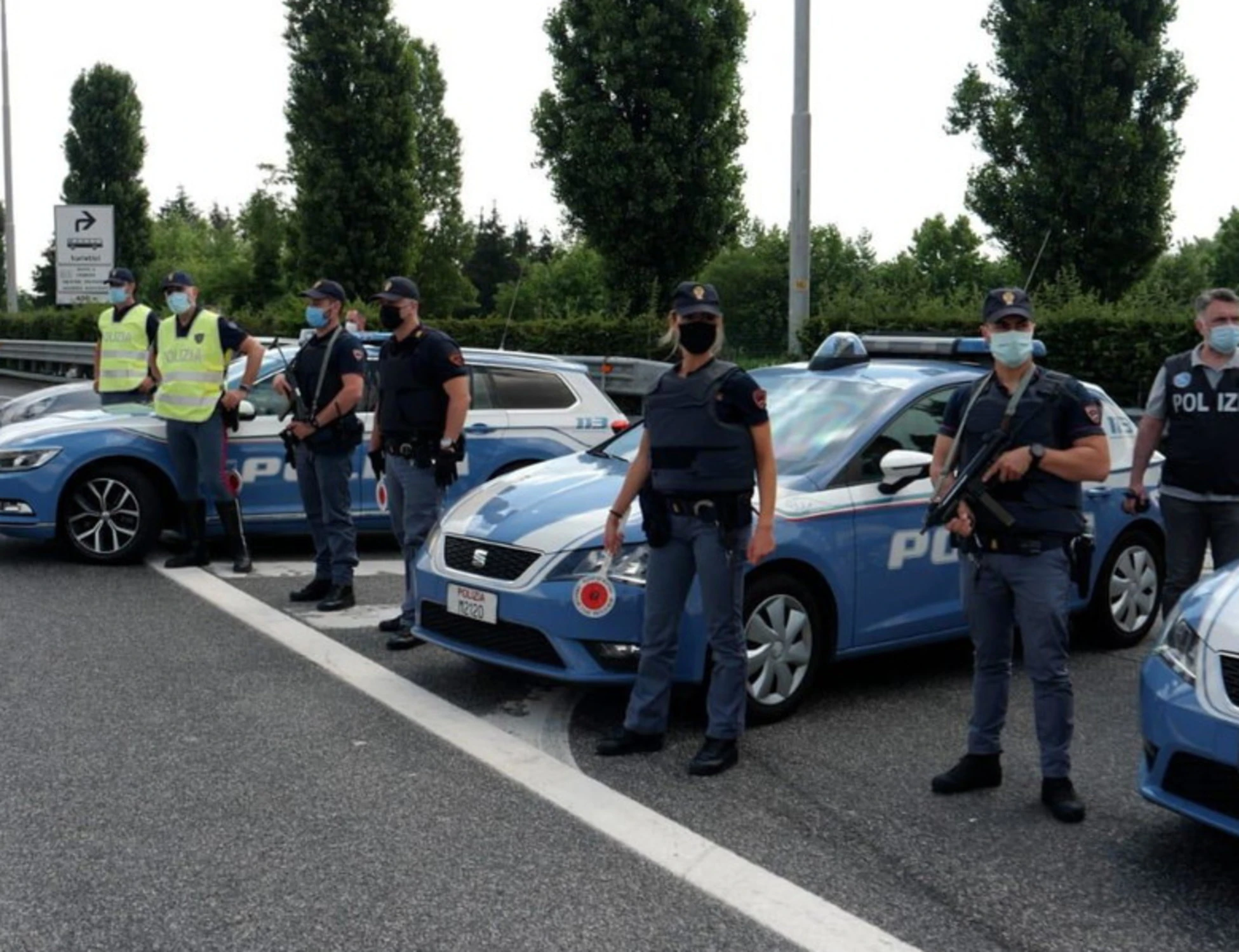 Catania, scappa all'alt e butta la pistola? Clamoroso: ecco quanti anni ha