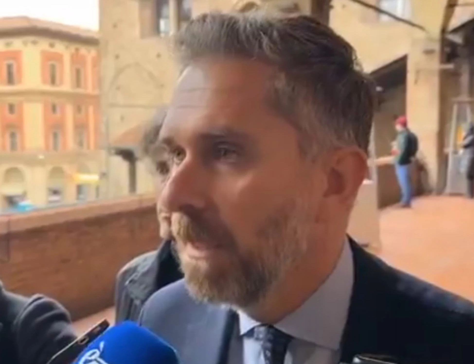 Matteo Lepore ammutolito, "questo grottesco teatrino"