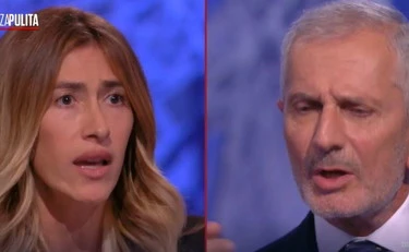 PiazzaPulita, scontro Chirico-Carofiglio: "Non faccia queste smorfie", "Si addormenta"