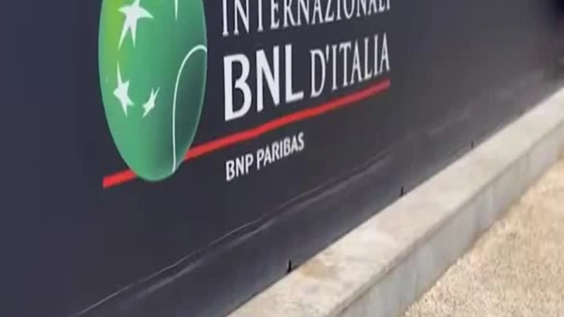 https://media.liberoquotidiano.it/VpLJ9kefazfjSy8P3zsJkbz82RhhkseI7TCV5ki6wio/width:800/quality:90/aW1hZ2VzLzIwMjYvMDUvMDUvMDYwNjUyNzExLTkwN2UwYzNhLTUyZjItNGMzNi04ODliLTUxNzIyMWE1YzJjNi5qcGc.webp