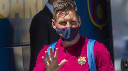 Lionel Messi resta al Barcellona? "Il padre ha confermato", un clamoroso ribaltone