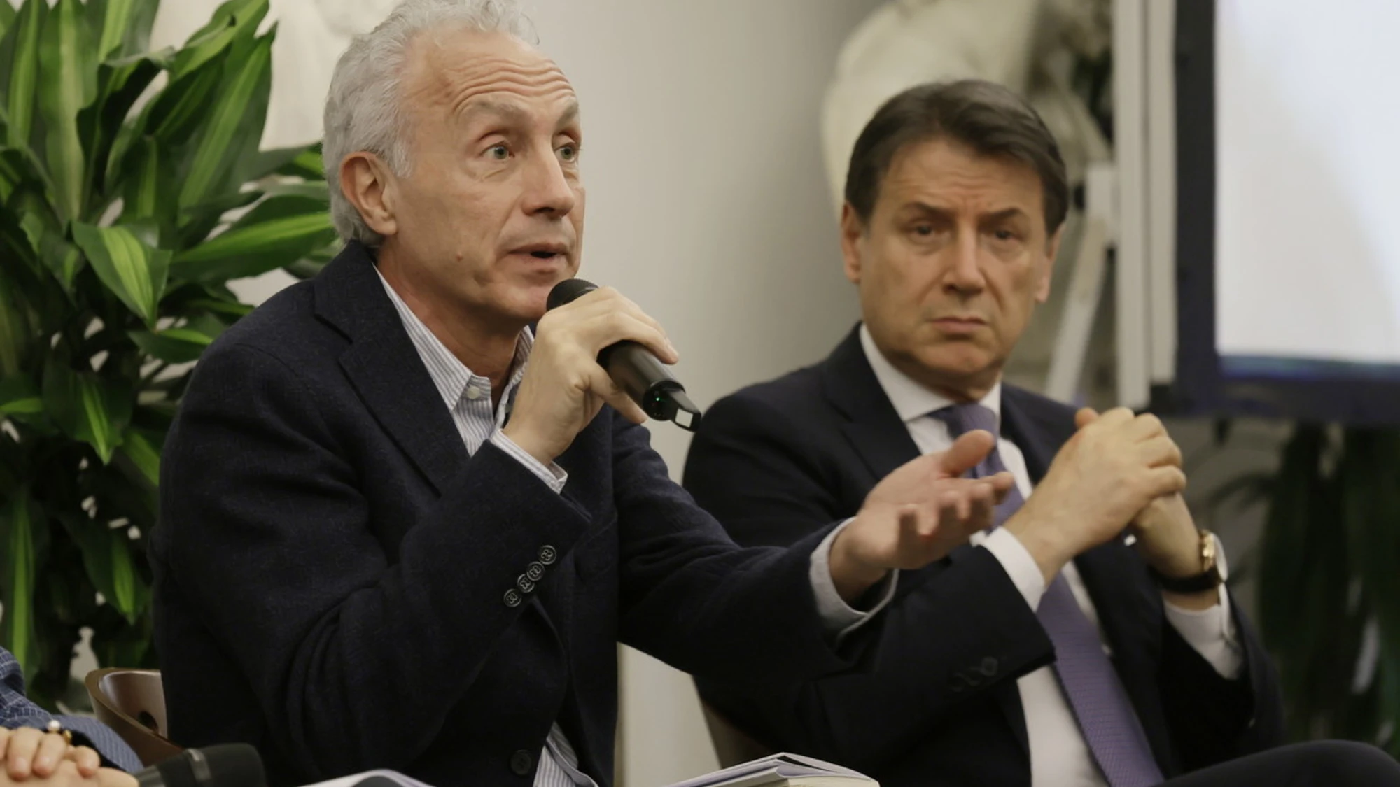 Sondaggio Noto, Travaglio e Conte ko: quanti grillini votano "Sì"