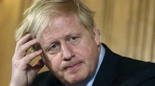 "Boris Johnson si dimette". Voci incontrollate da Londra. Indiscreto: le drammatiche conseguenze del coronavirus sul premier