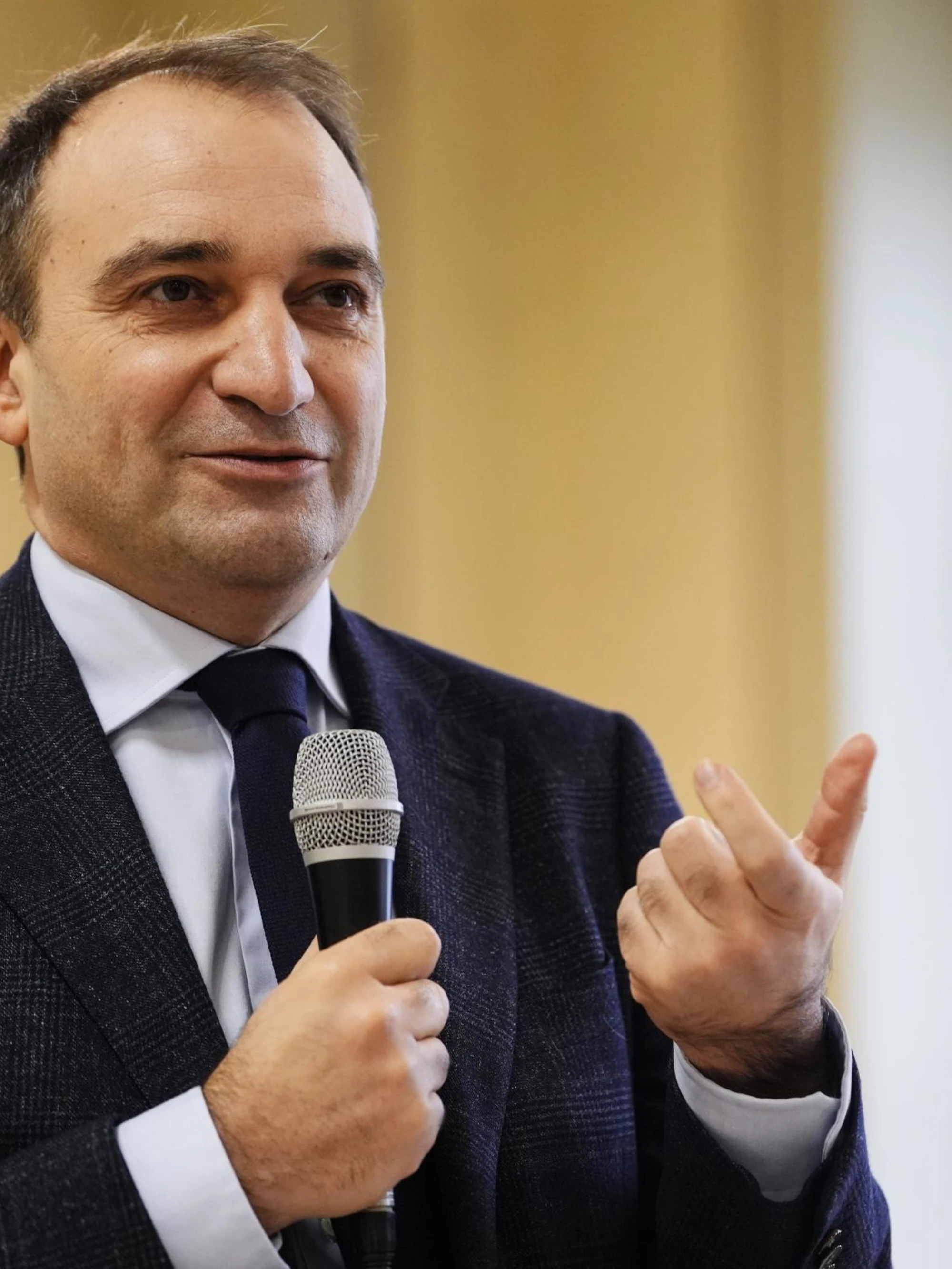 A Torino scatta la caccia agli "islamofobi": l'ultima trovata del sindaco Pd