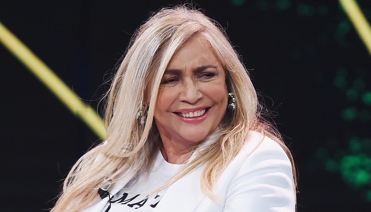 Domenica In, il colpo di scena di Mara Venier: non solo televisione, la scelta che spiazza