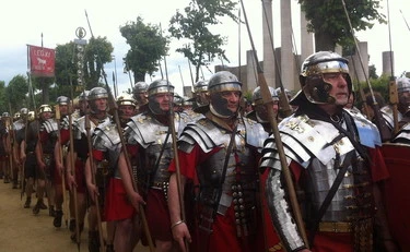 Pensioni tagliate? Con i legionari non ha funzionato, bisogna crescere