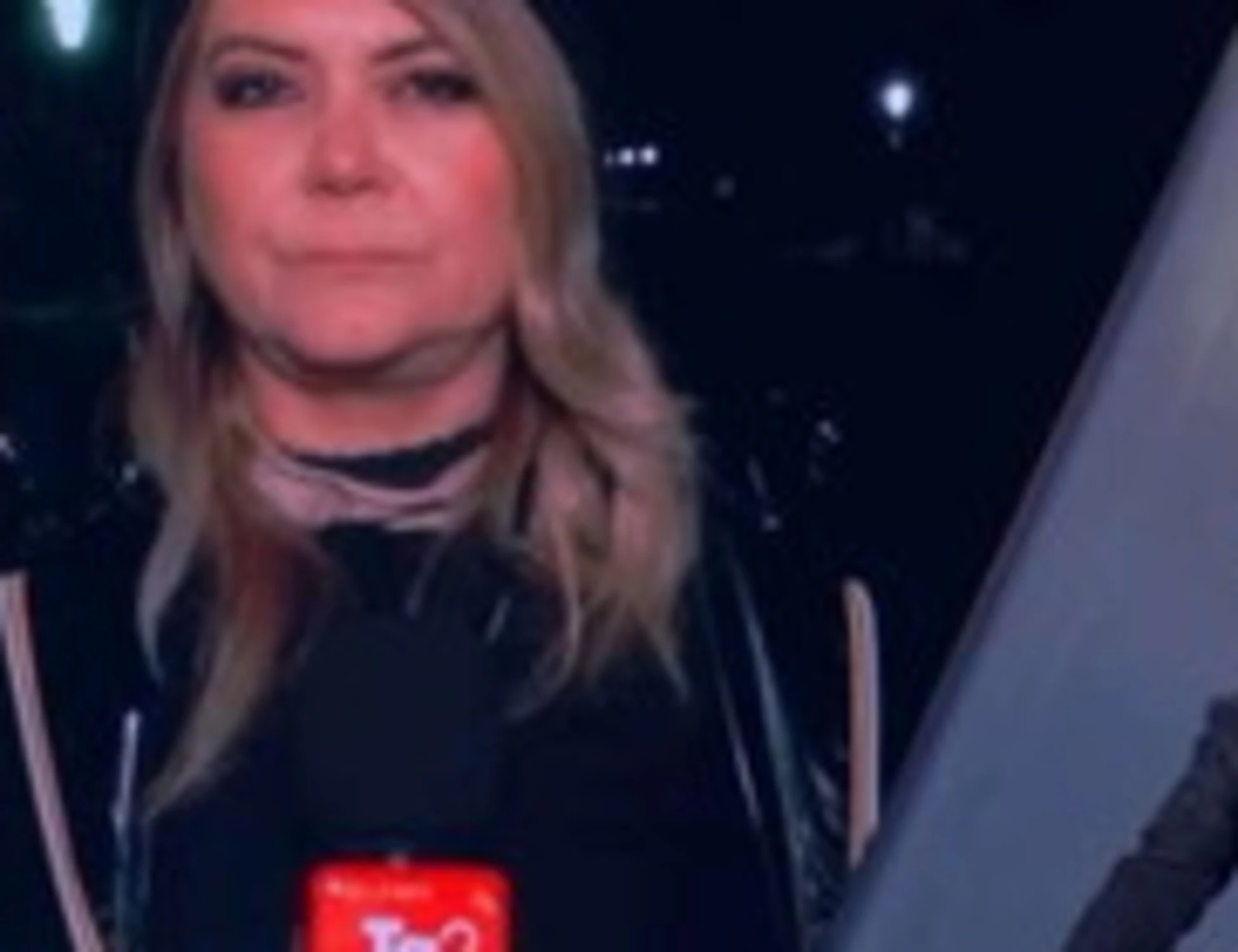 Crans-Montana, l'inviata del Tg2 minacciata: "A tuo rischio e pericolo"