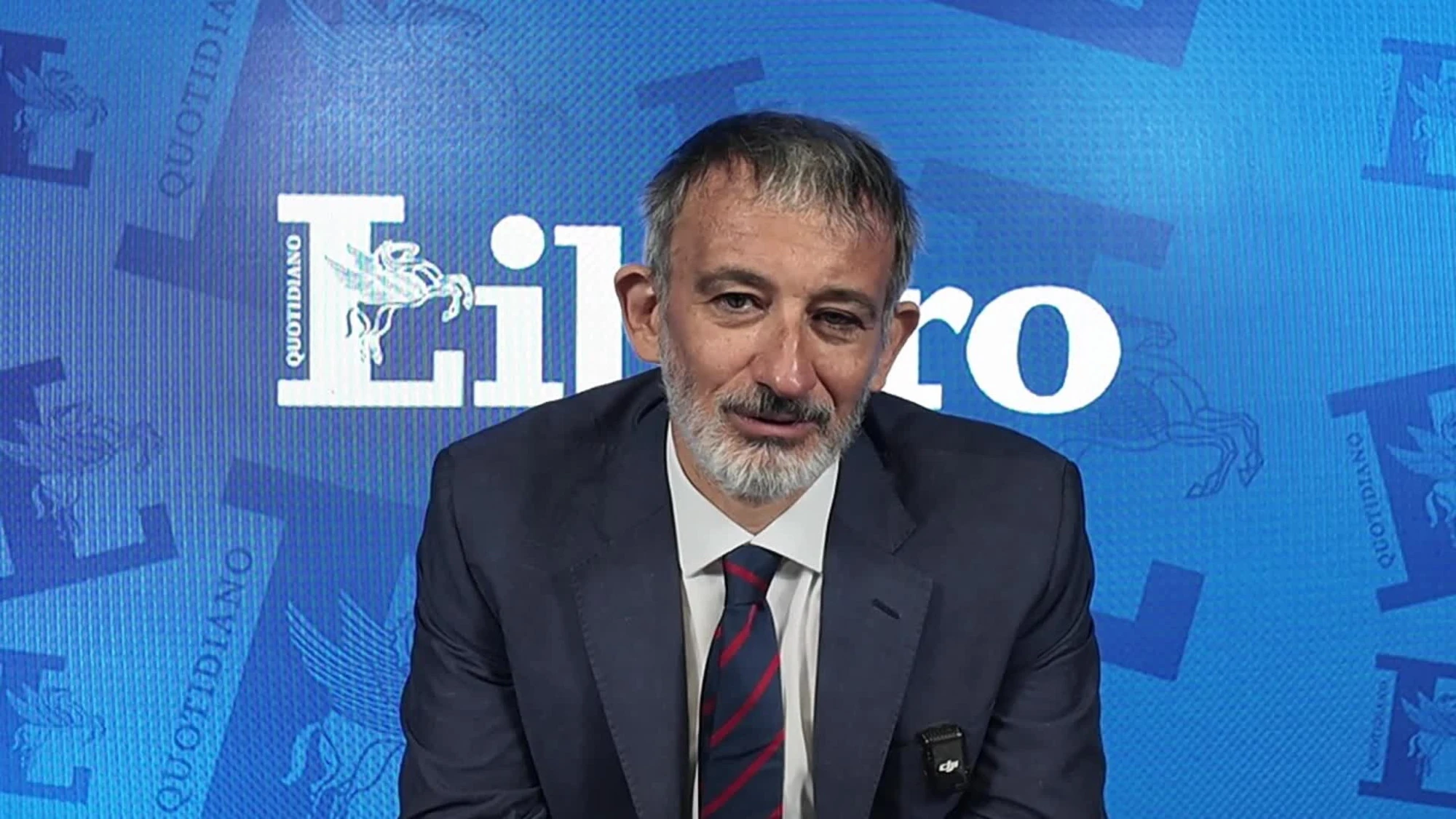 Senaldi spiana Fratoianni: "Caldo colpa della Meloni? Di sicuro, lui..."