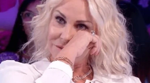 Antonella Clerici ricorda il dramma della madre: "Era bellissima... tutto all'improvviso"