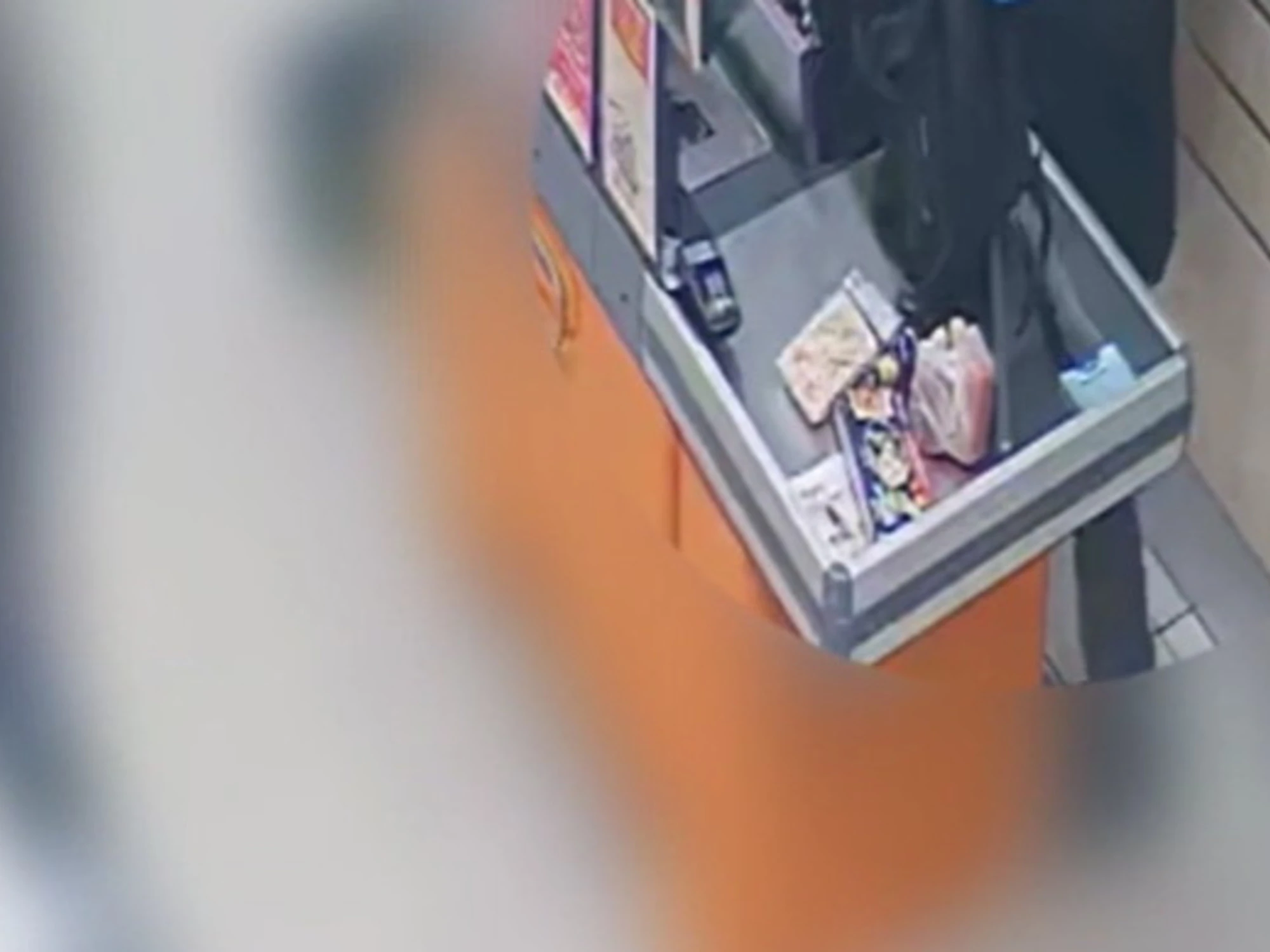 Bandito ossessionato dai Gratta e Vinci? Fa una bruttissima fine...