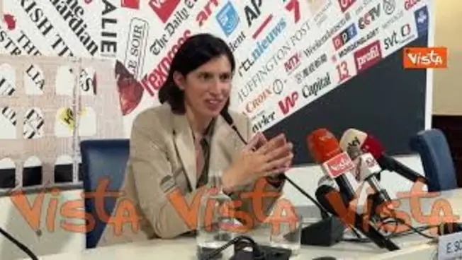 Leggi l'articolo: Schlein: Meloni auspica dimissioni Santanchè, segno di crisi politica profonda votino nostra mozione