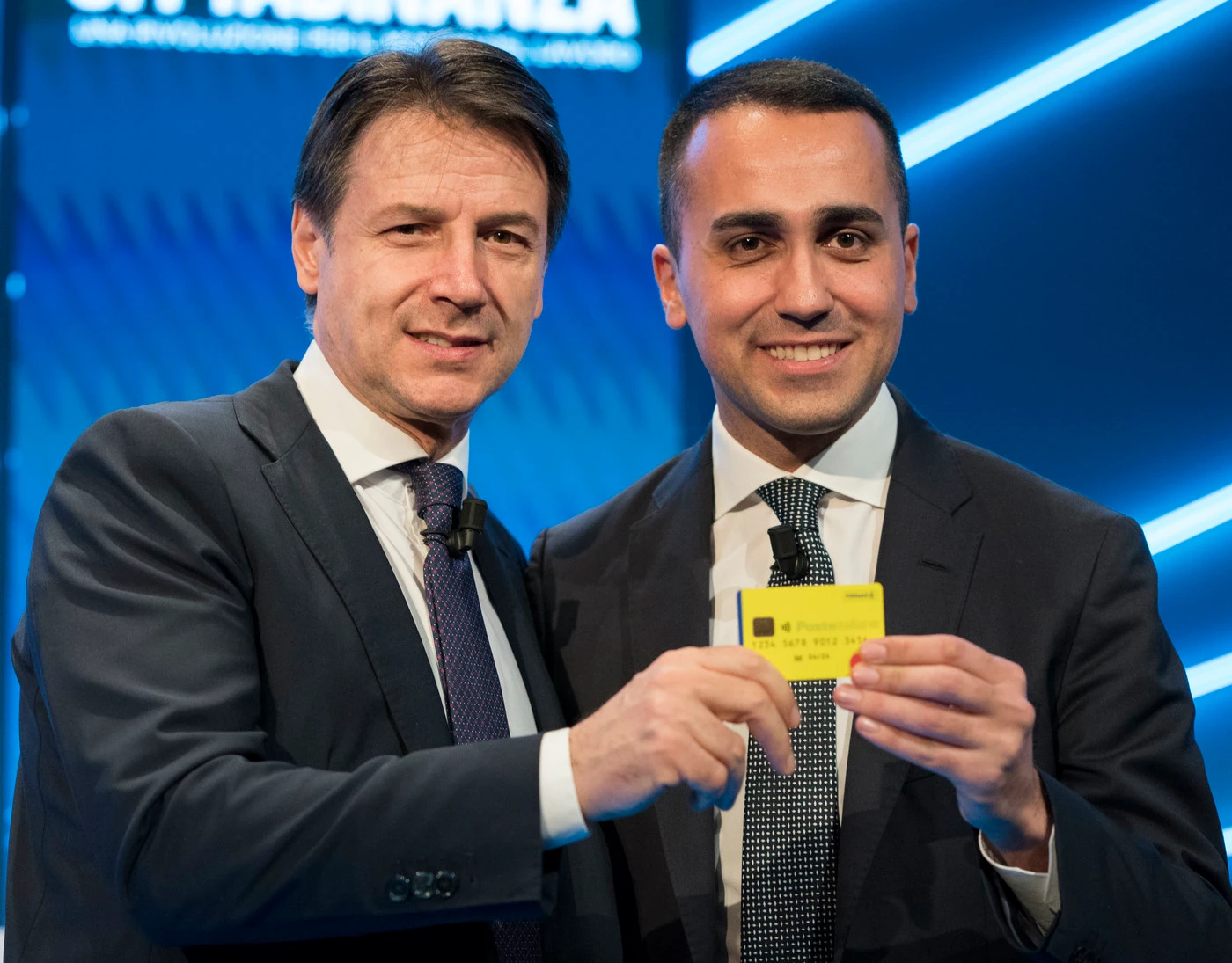 Crescita Pil, la Commissione Ue ammazza l'Italia: "Ecco il vero dato per il 2019", un taglio drastico