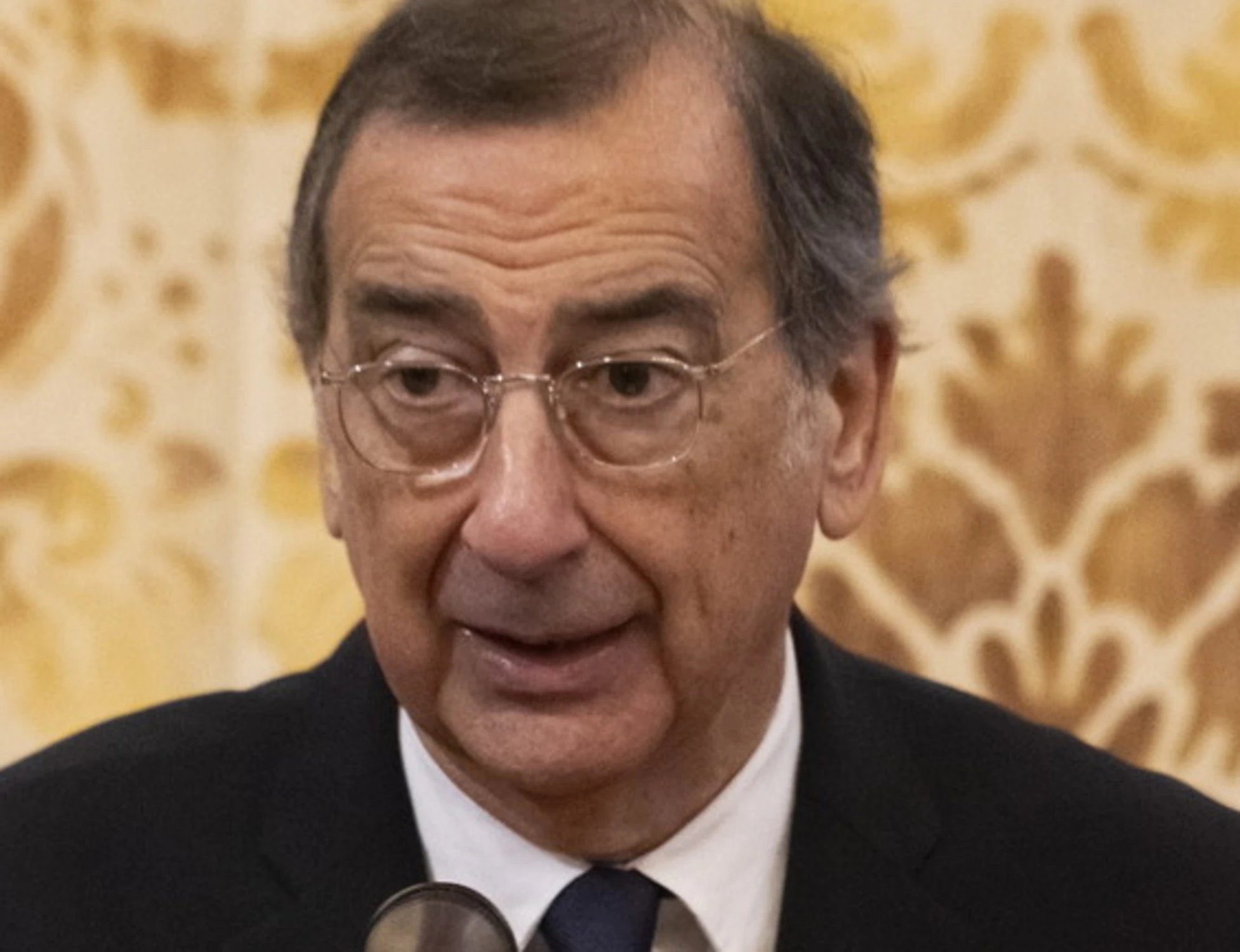 Beppe Sala, clamorosa fuga da Milano: ecco cosa vuole "dribblare"