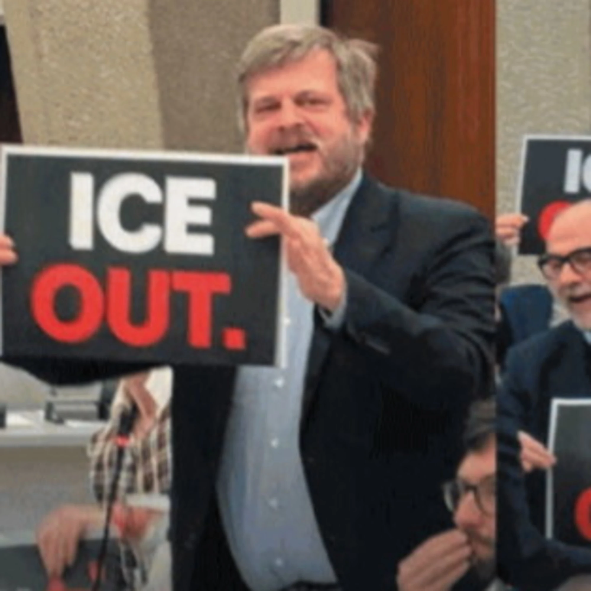 Gazzarra della sinistra. E gli antagonisti preparano le rivolte anti-Olimpiadi