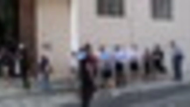https://media.liberoquotidiano.it/W4kZYgT9IrLzuiNtHEkRHcO2oTv0Aom_PZAePDPpsJk/width:800/quality:90/aW1hZ2VzLzIwMjYvMDUvMzAvMTAzNTI3NDU2LTY5MDQ3NTUxLTg5ZDAtNGEwZi04MmFkLTQ2YzllODJiYjY0Ni5qcGc.webp