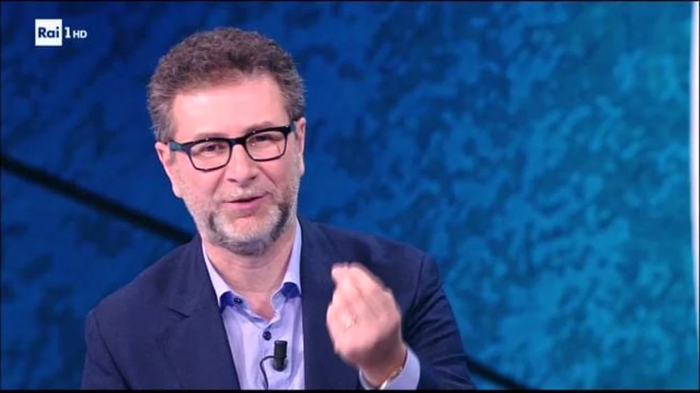 Rai, Fabio Fazio si ribella: non vuole tagli allo stipendio. Un (grosso) caso politico