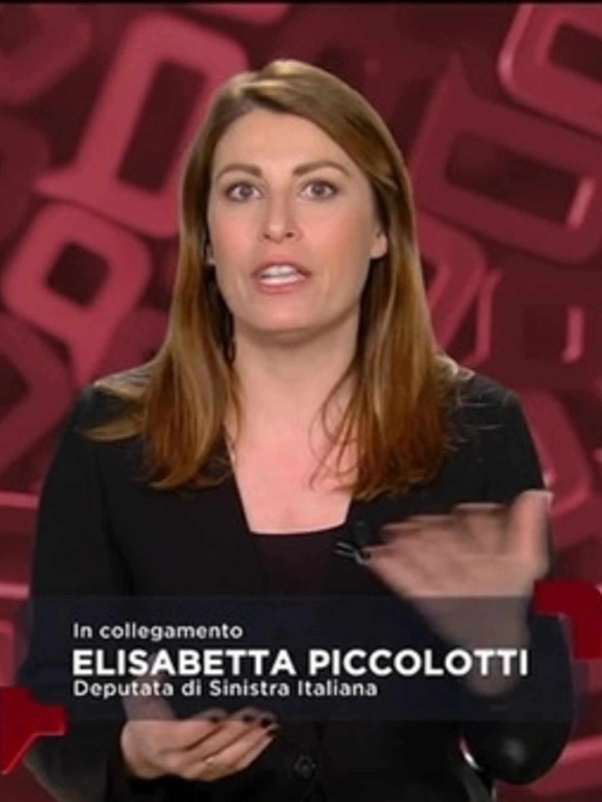 Elisabetta Piccolotti "perseguitata" da Elon Musk: arriva il taxi e... una amarissima sorpresa