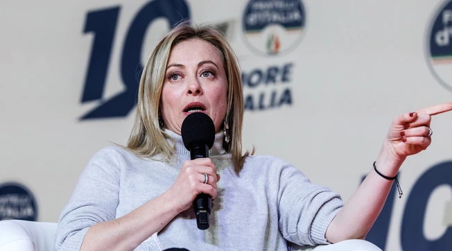 Meloni, l'elogio che fa rosicare la sinistra: "Popolare e competente"