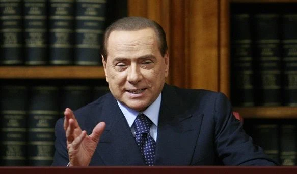 Il lapsus di Alfano: "Berlusconi presidente della Repubblica"