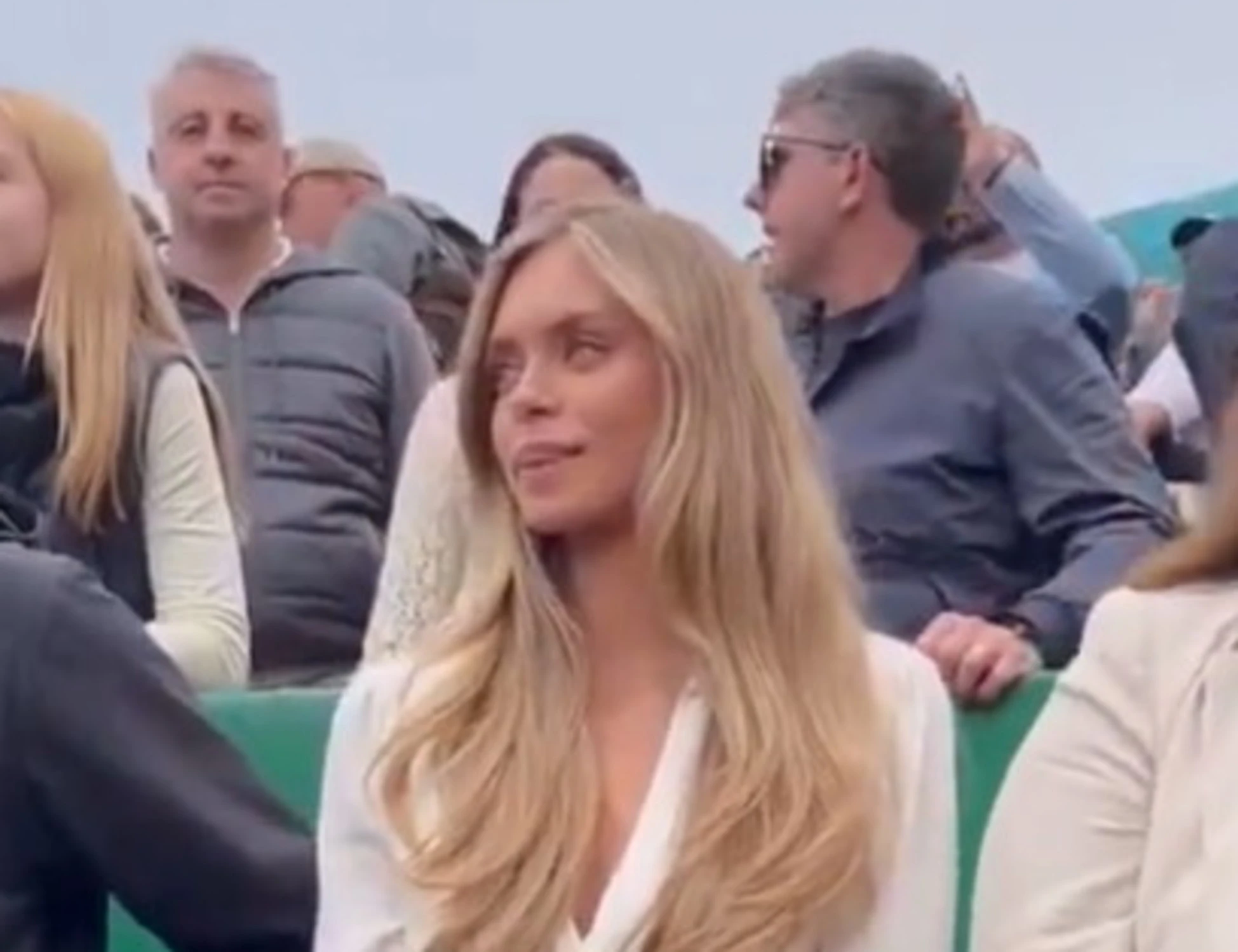 Jannik Sinner, la rivelazione di Elena Santarelli su Laila: "Quella che non sgomita"