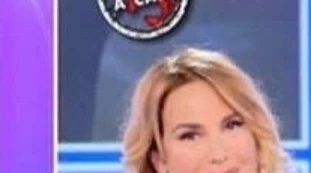 Pomeriggio 5, Barbara D'Urso in onda con il bollino: coronavirus, un messaggio agli italiani