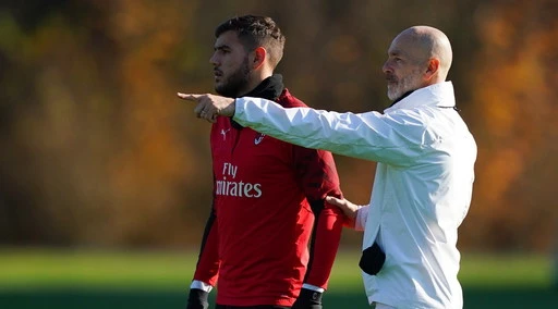 Milan senza Theo Hernandez, rivoluzione Pioli: scelta estrema, con chi lo sostituisce
