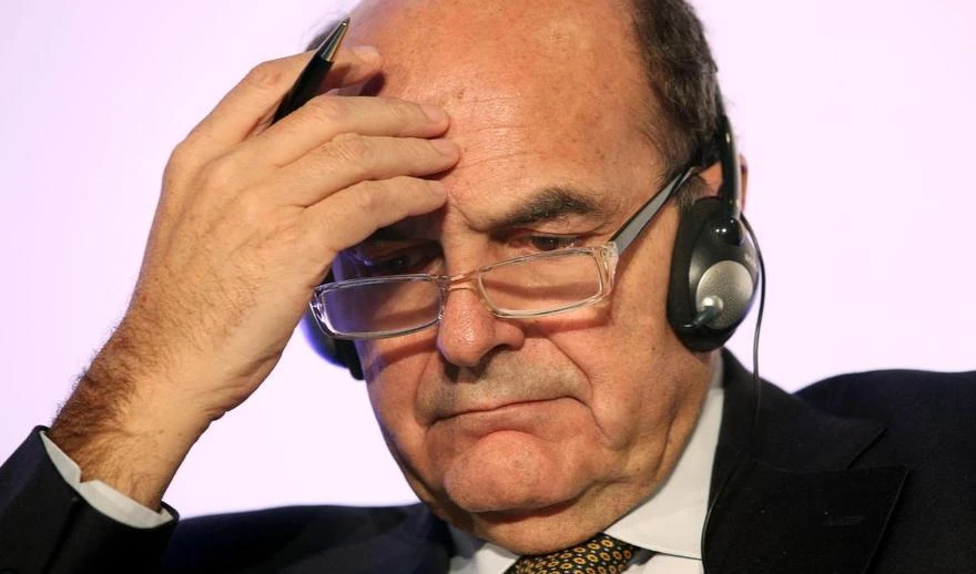 Petrini, Mucchetti, SaccomanniBersani prepara la lista dei ministrie ai grillini "regala" Rodotà