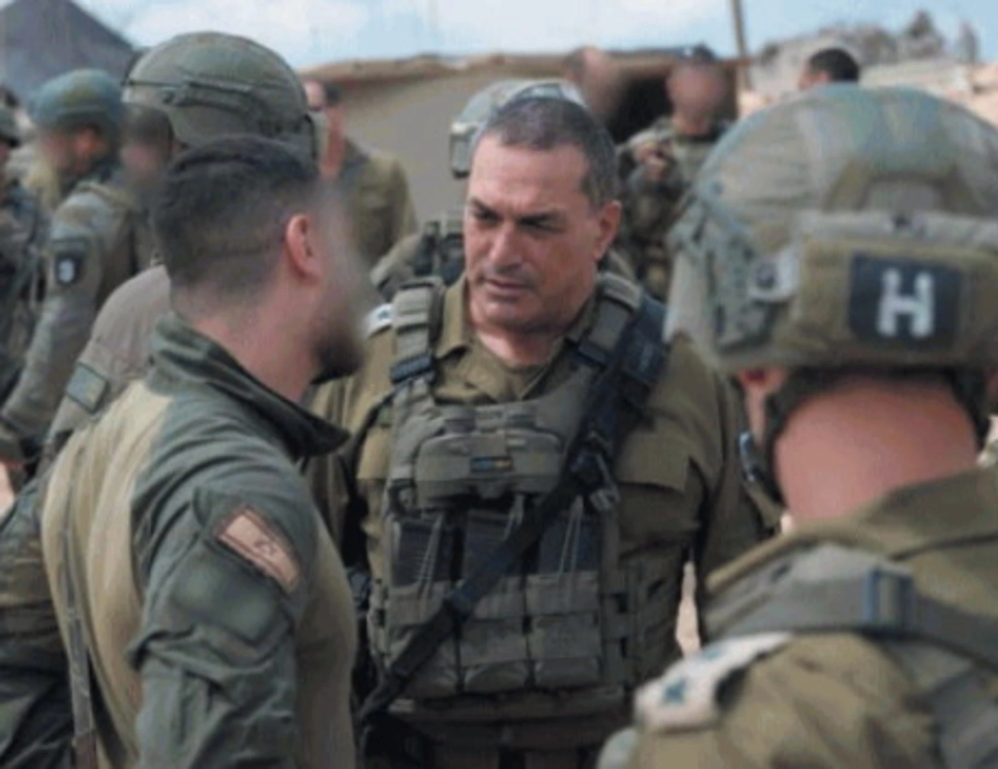 Il M5s vuole cacciare dall'Italia i soldati israeliani in ferie