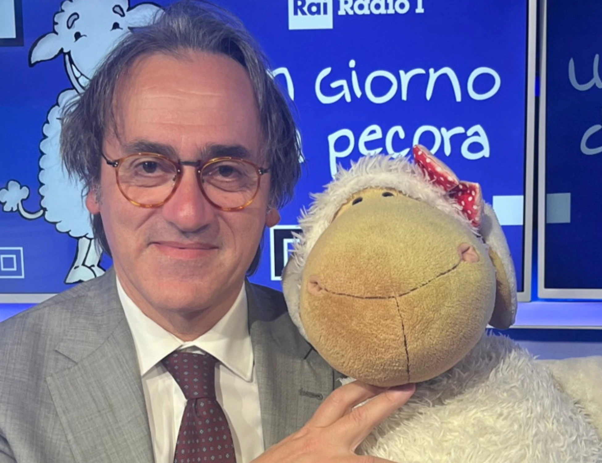 Nicola Fratoianni, la frecciatina di Bonelli: "Io vado nelle spiagge libere"