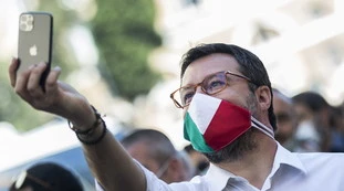 Stati Generali, Matteo Salvini replica a Conte: "Non conosce vergogna, i governi dei Paesi di Visegrad almeno sono stati eletti"