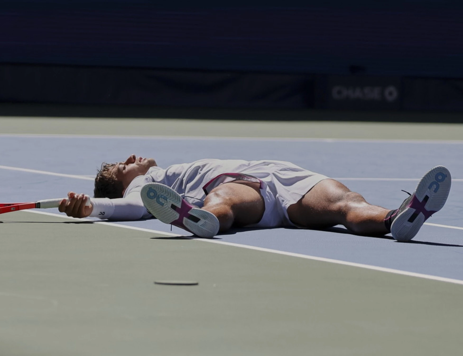 Musetti-Cobolli, Flavio si ritira per "problemi fisici" 