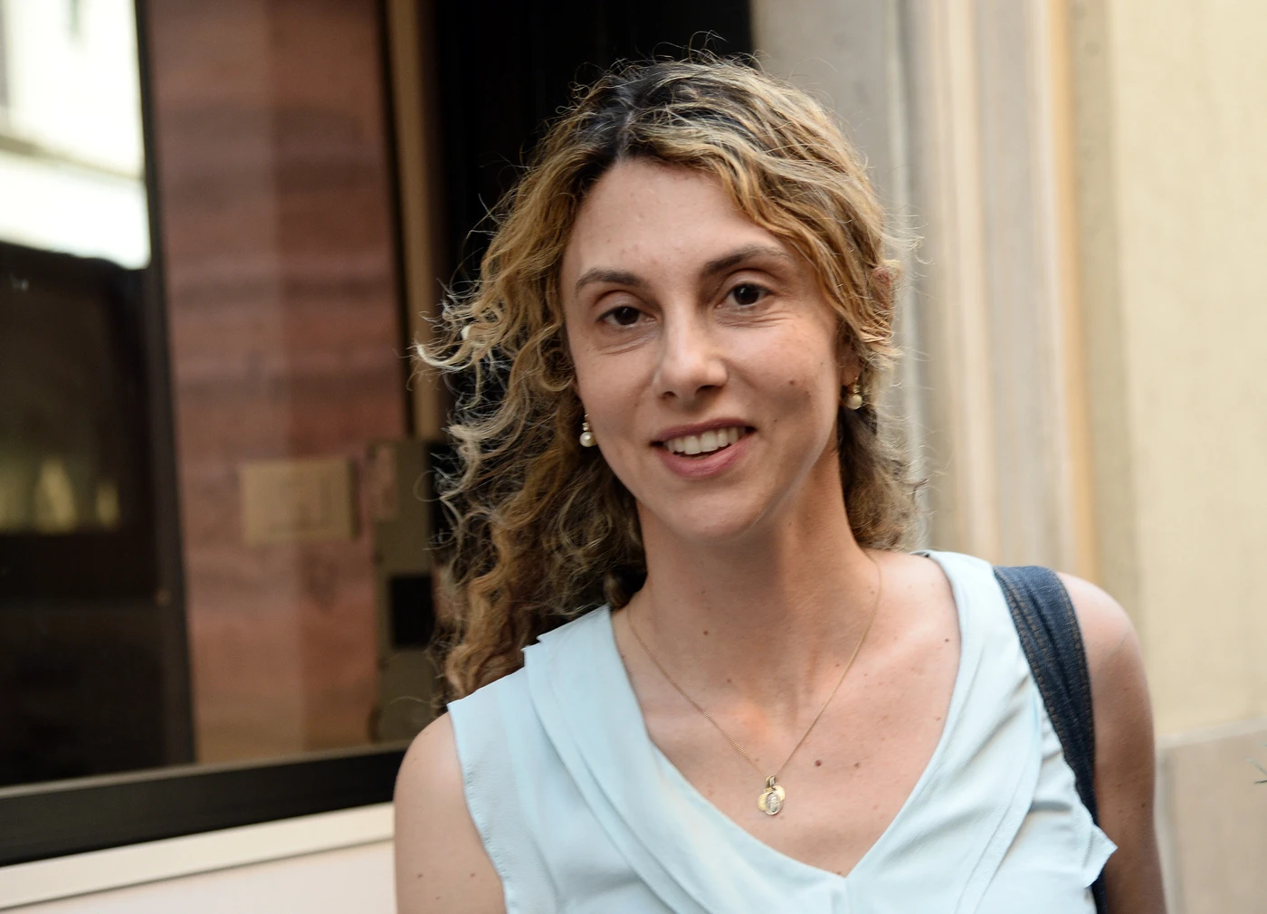 Marco Travaglio ad alzo zero contro Marianna Madia: "Paracarro di periferia, lampione fulminato"