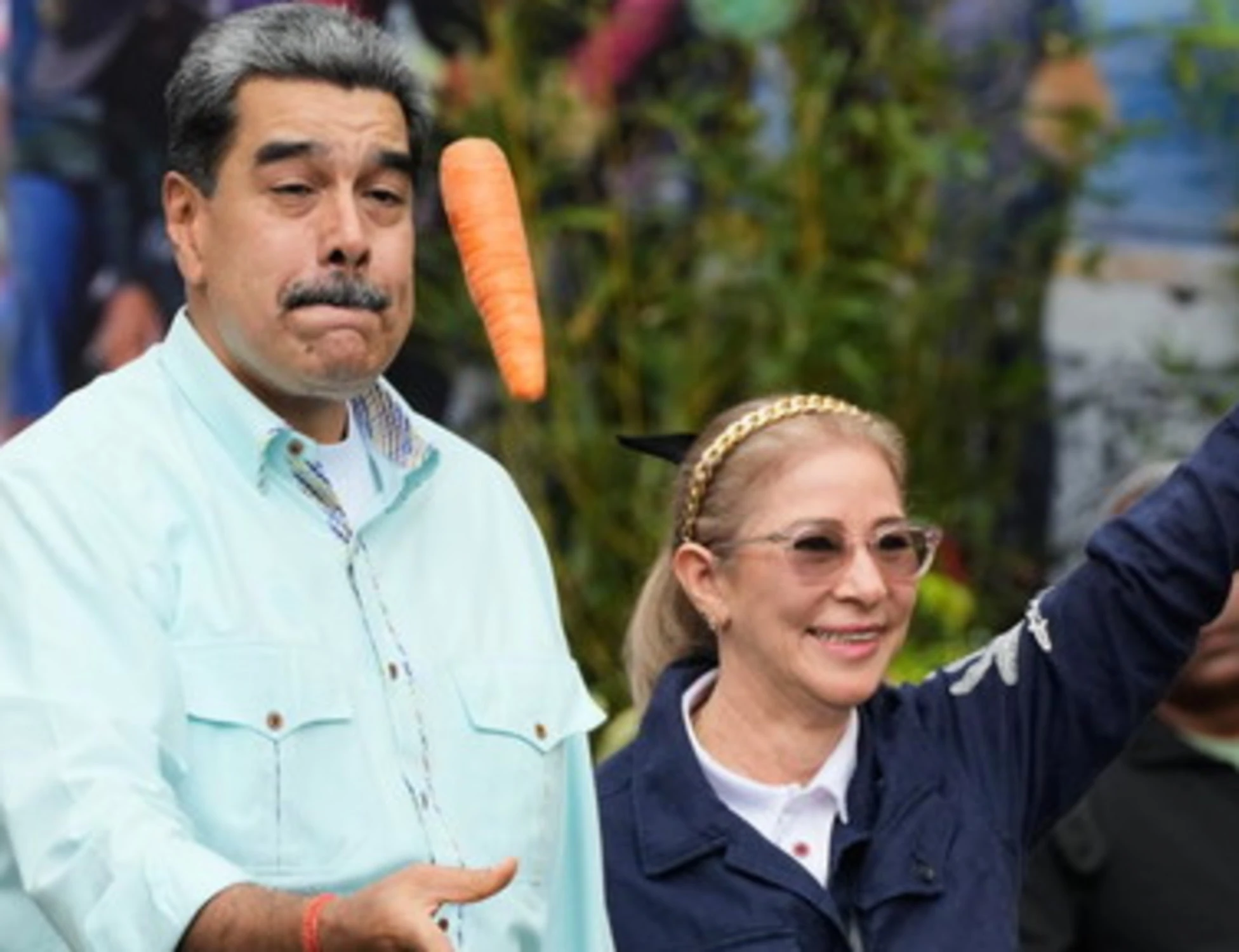 Nicolas Maduro, prelevato con la moglie in camera: nella notte...