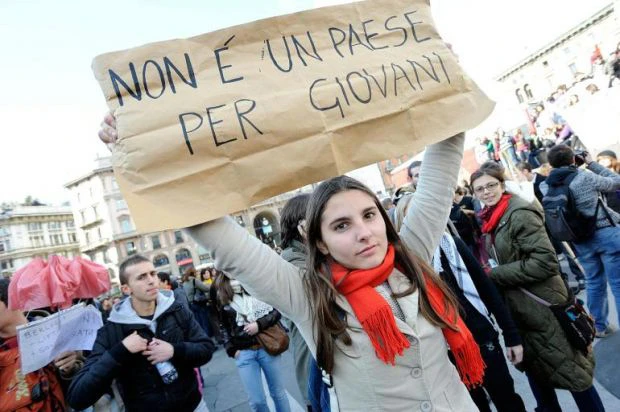 Ai giovani la politica fa schifo:solo uno su sei andrà a votare