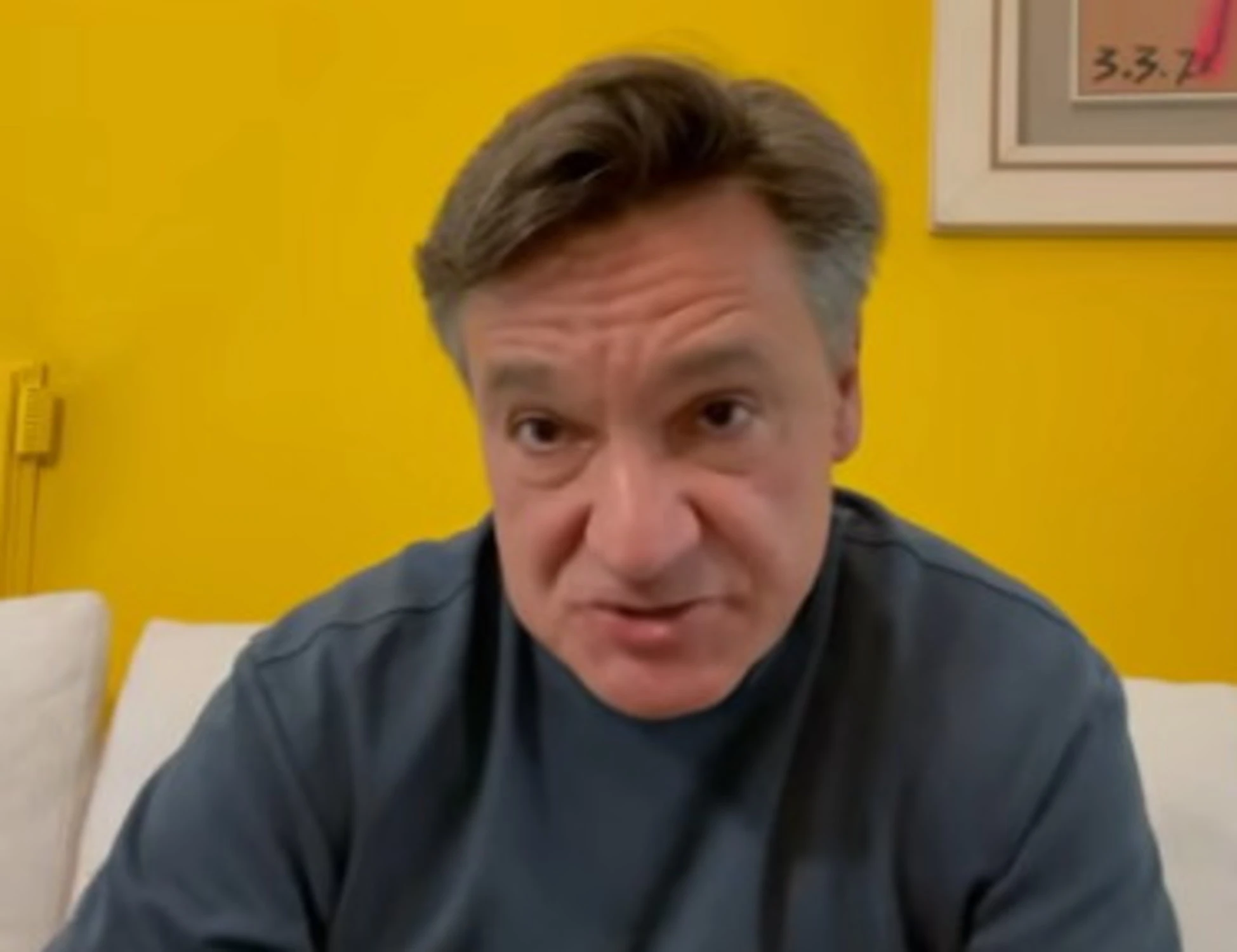 Fabio Caressa spiana Adani e Cassano: "Poracci, che brutta fine"