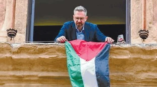 Piazze violente, il prossimo bersaglio è la Giornata della Memoria. Bufera su Lepore