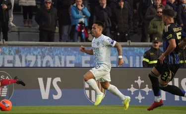 Serie A, Pisa-Inter 0-2 con doppietta di Lautaro
