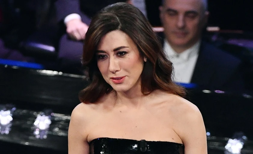 Sanremo 2019, la gaffe di Virginia Raffaele all'ultima serata: cosa le esce dalla bocca, gelo all'Ariston