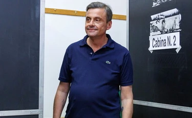 Referendum, Carlo Calenda "respinto" al seggio: cosa è successo